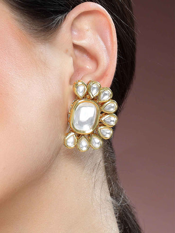 Karatcart Gold Plated Polki Kundan Stud Earrings for Women