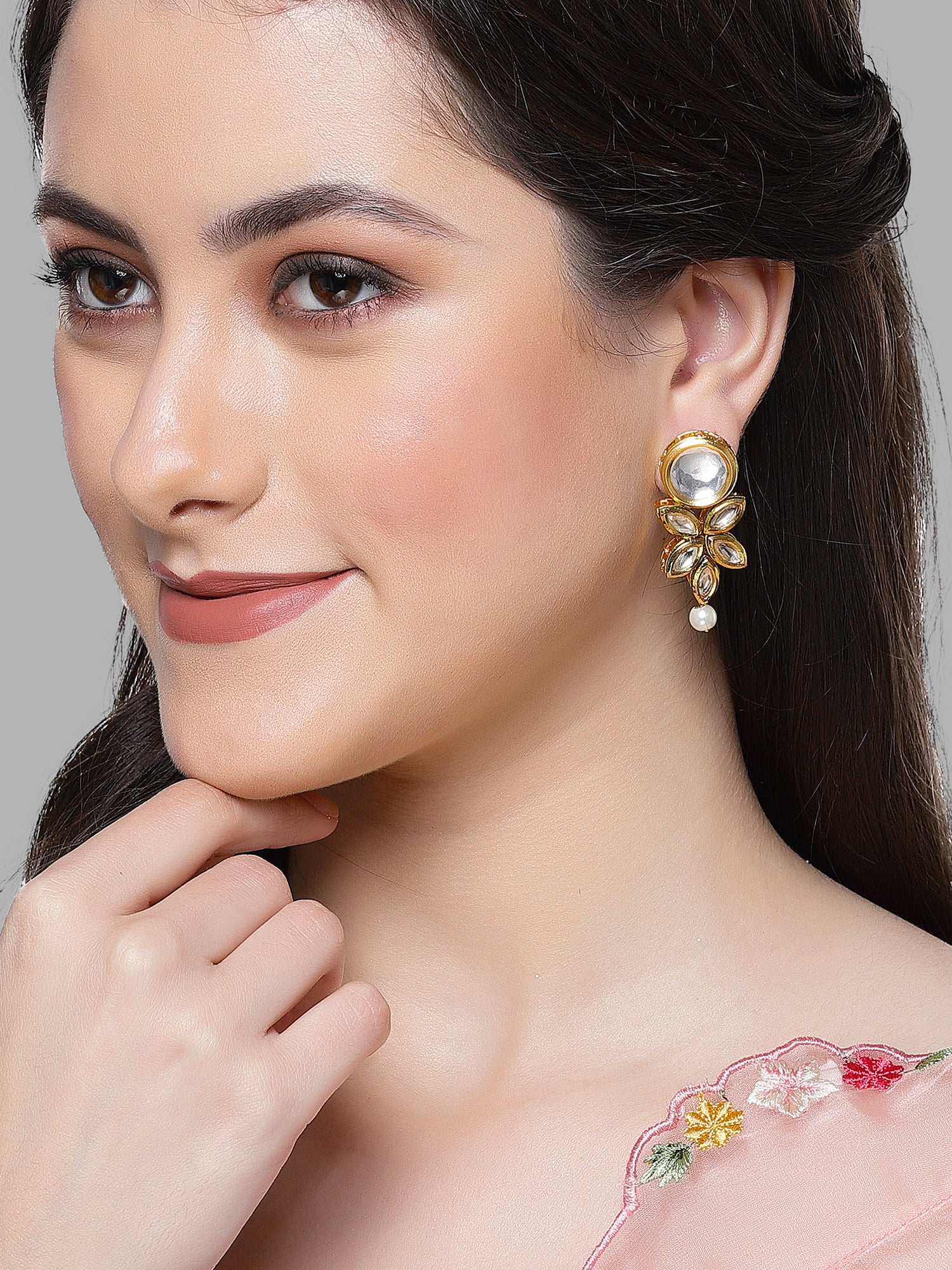 Karatcart Gold Plated Floral Polki Kundan and Pearl Drop Earring for Women - Image 1