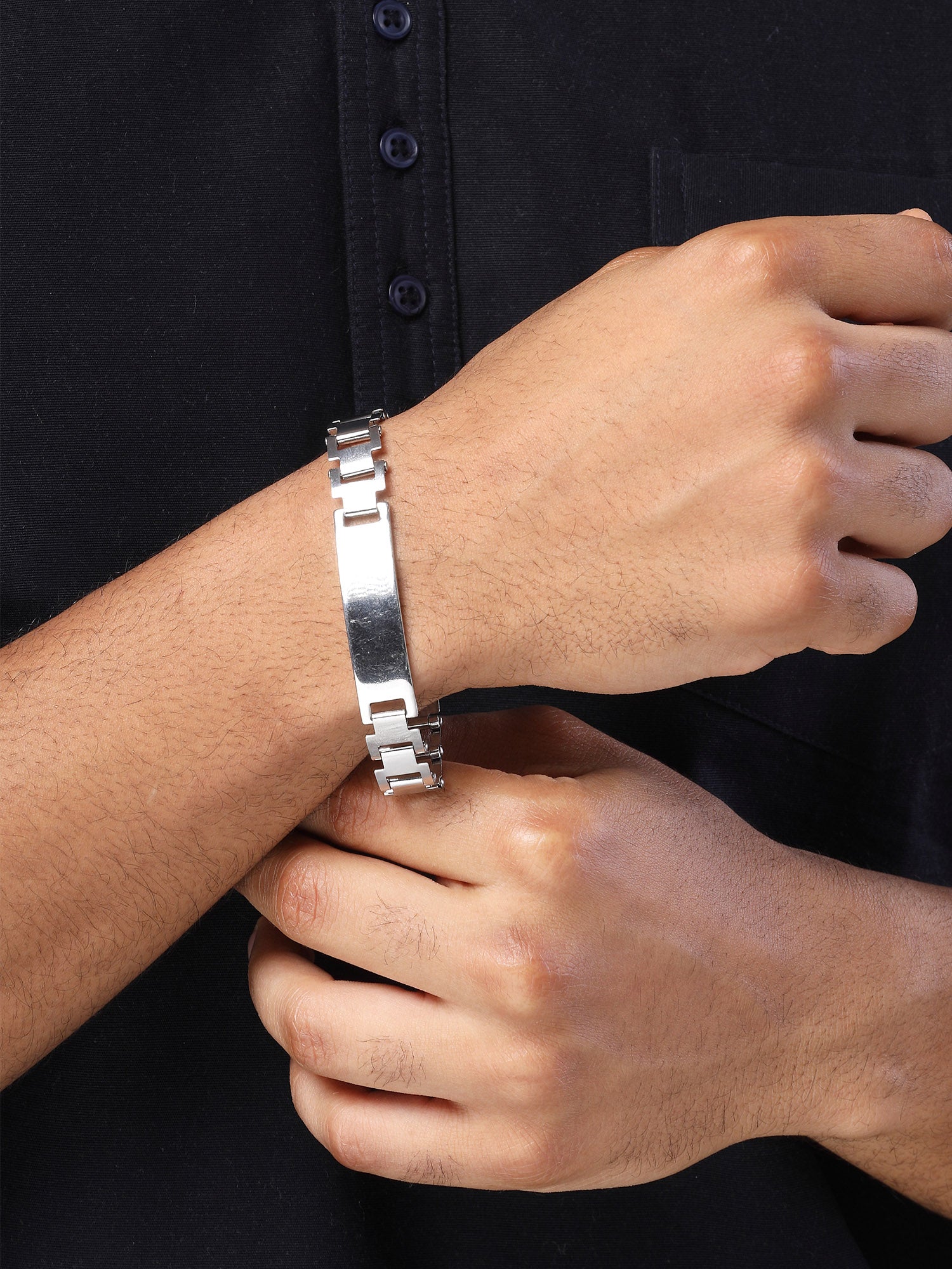 Bohey by KARATCART Silver Plated Link Chain Chunk Bracelet for Men