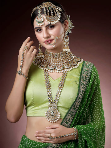 Karatcart Gold Plated Green Meena Ethnic Indian Traditional Kundan Dulhan Bridal Jewellery Set