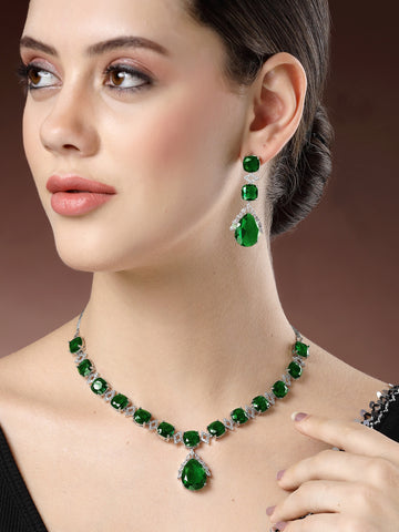 Karatcart Silver Plated Green Drop Shape Cubic Zirconia Studded Necklace Set for Women