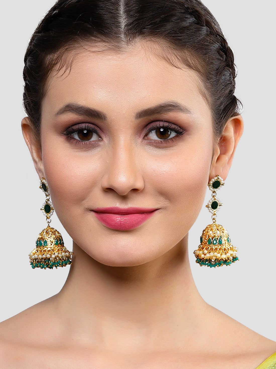 Karatcart Gold Plated Green Crystal and Pearl Studded Kundan Jhumki Earrings for Women