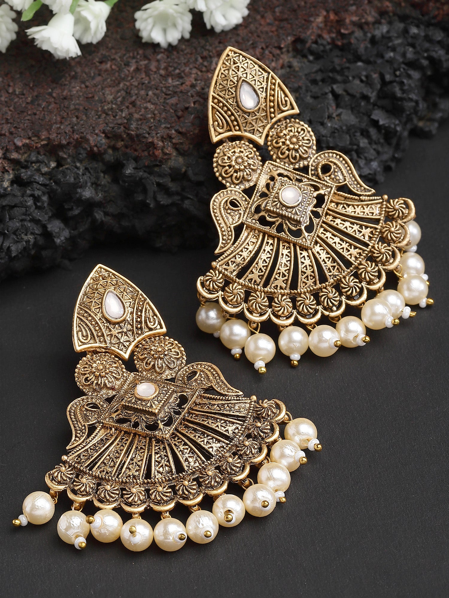 Karatcart Golden Pearl and Kundan Studded Gold Plated Dangler Earrings for Women - view 3