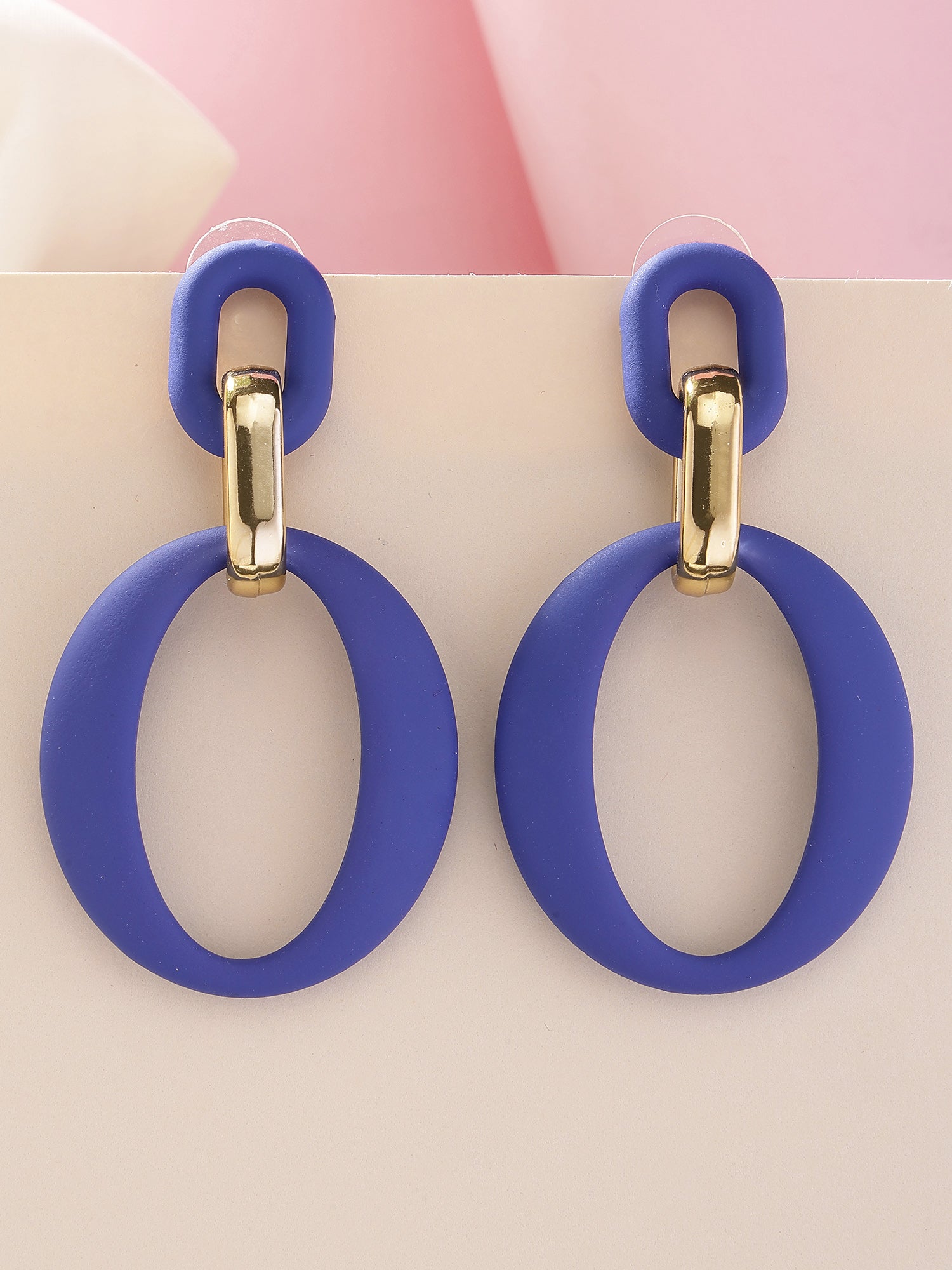 Bohey by KARATCART Matte Finish Blue Linked Dangler Earrings for Women