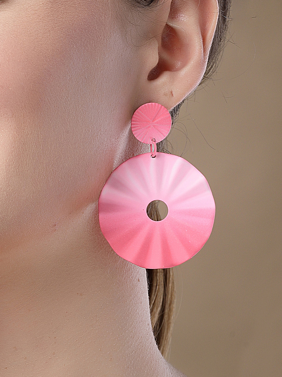 Bohey by KARATCART Gradient Pink Oraganic Shape Dangler Earrings