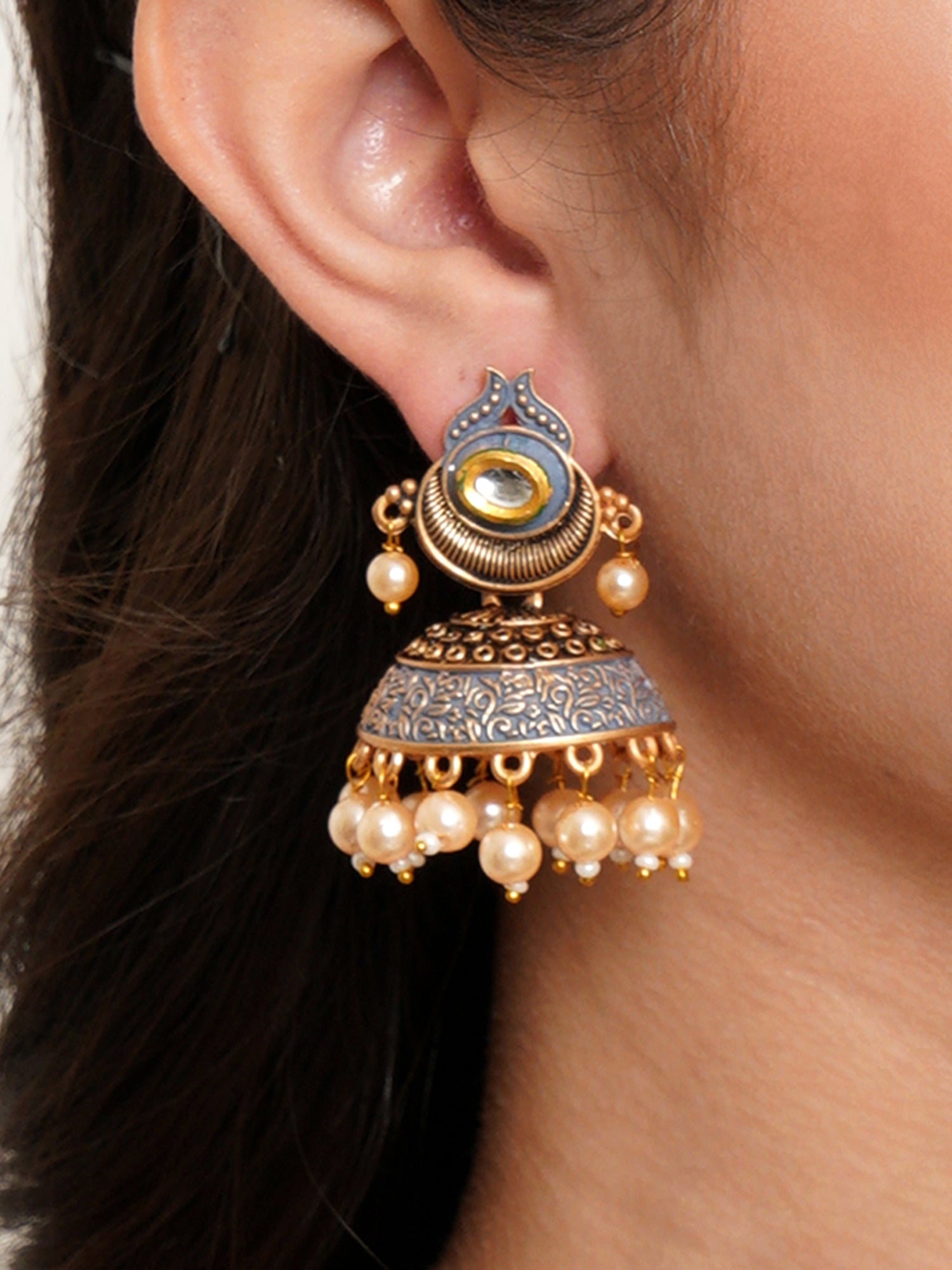 Karatcart Antique Gold Plated Polki Kundan Studded Grey Meena Jhumki Earrings for Women - Image 1
