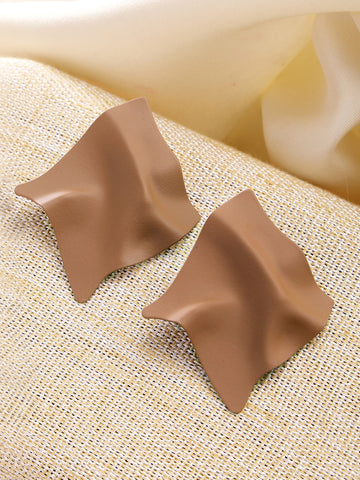 Bohey by KARATCART Matte Finish Brown Kite Design Stud Earrings