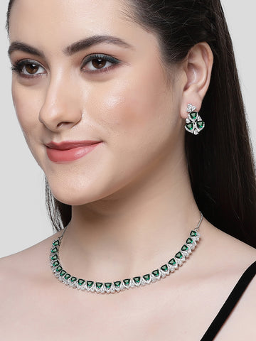 Karatcart Silver Plated Heart Shape Green Cubic Zirconia Necklace Set for Women