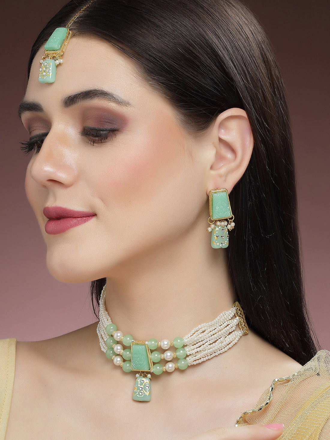 KARATCART Gold Plated Kundan Choker Light Green Jewellery Set for Women