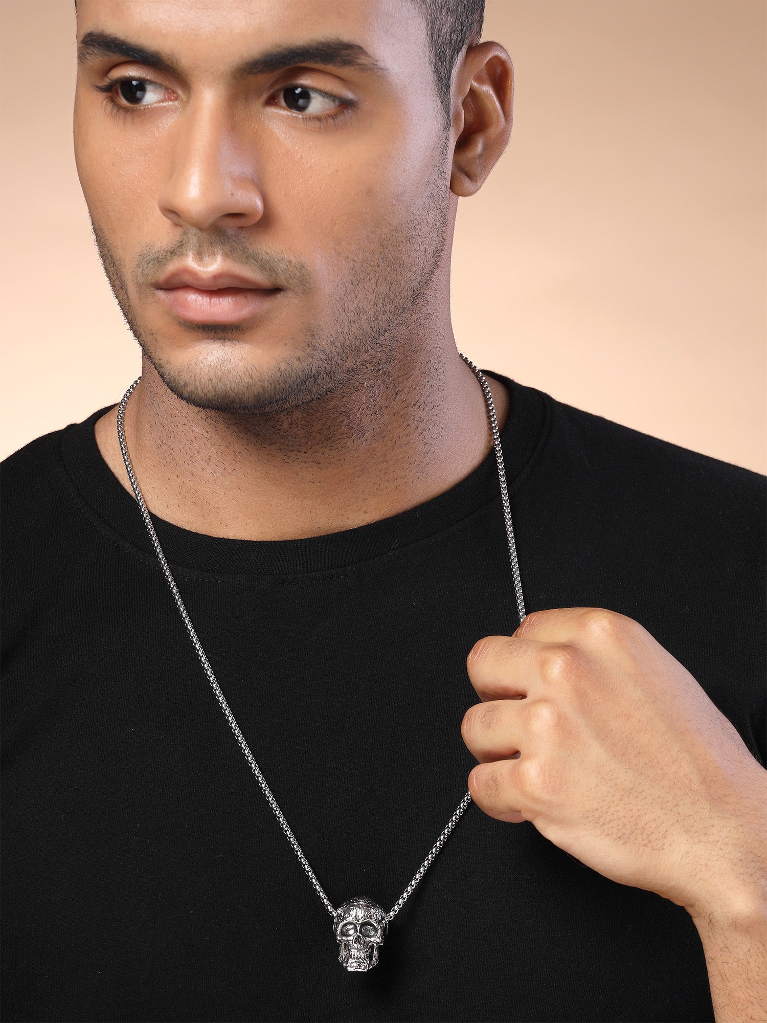 Bohey by KARATCART Silver Plated Skull Metal Chain Pendant for Men