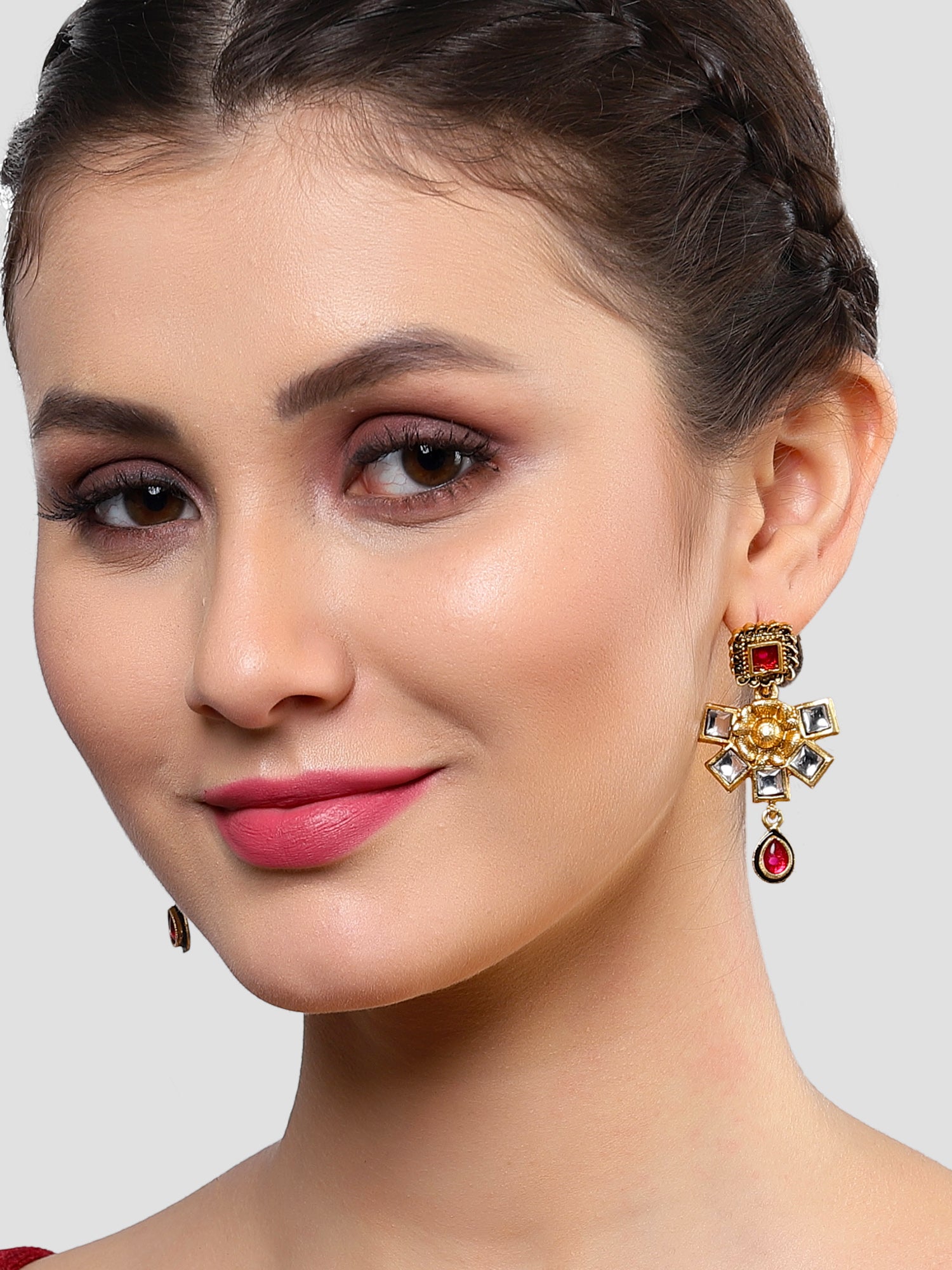 Karatcart Gold Plated Floral Design Red and White Kundan Dangler Earrings for Women - Image 1