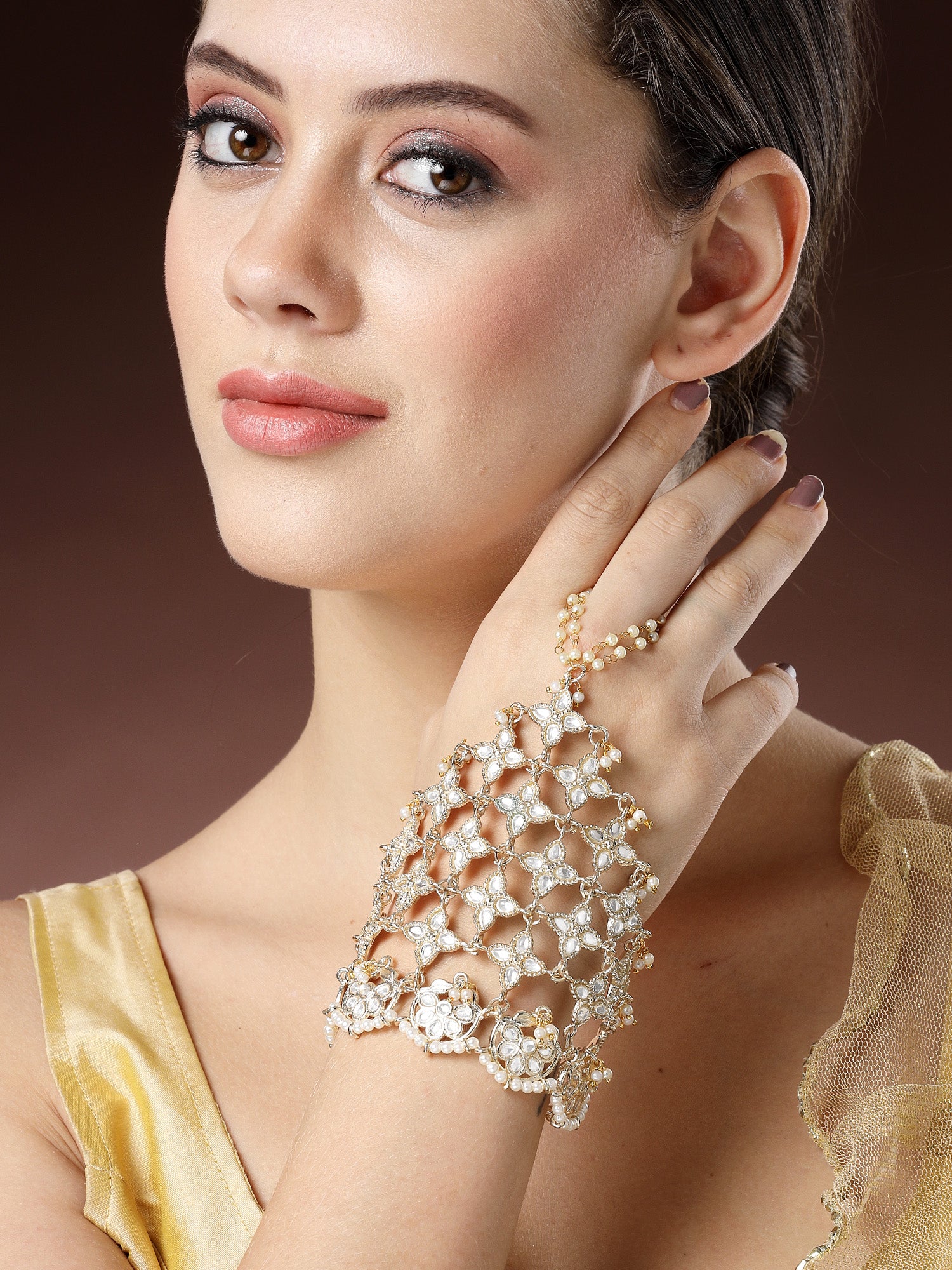 Karatcart Gold Plated Floral Kundan Jali Hathphool for Women