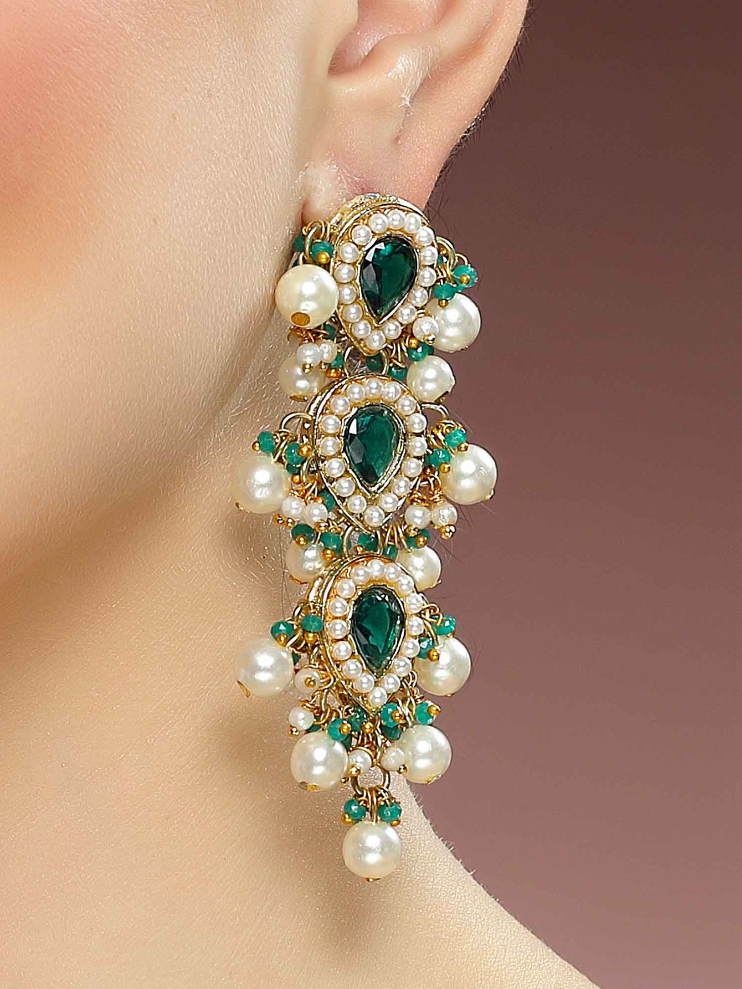 Karatcart Gold Plated Green Dop Crystals and Pearl Studded Kundan Drop Earrings for Women - Image 1