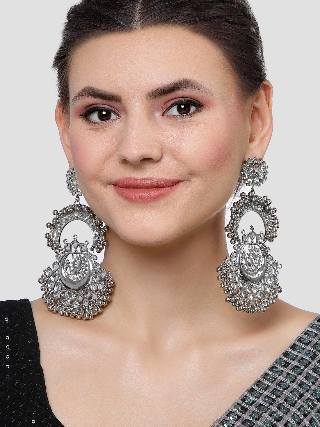 Karatcart Oxidised Silver Peacock Design Handcrafted Kundan Dangler Earrings for Women