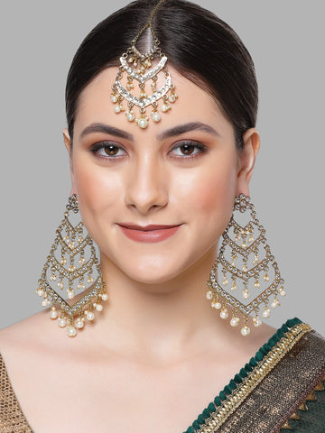 Karatcart Gold Plated Pearl and Kundan Earring and Maangtikka Set for Women