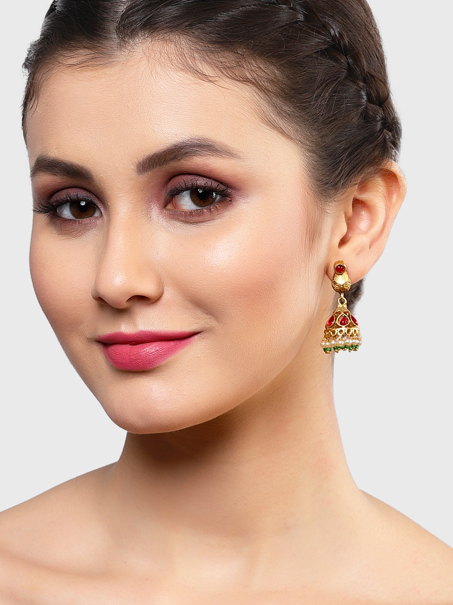 Karatcart Gold Plated Red Kundan and Pearl Studded Jhumki Earrings for Women - view 2