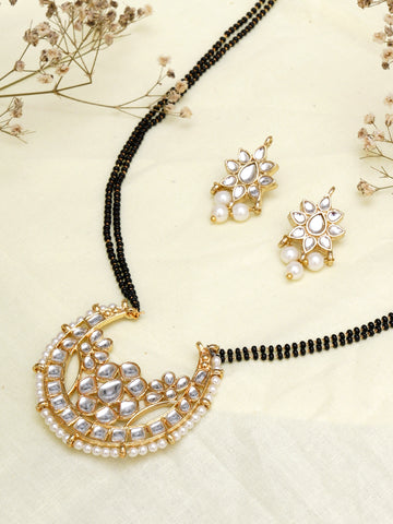 Karatcart Gold Plated Handcrafted Floral Kundan Mangalsutra with Earrings