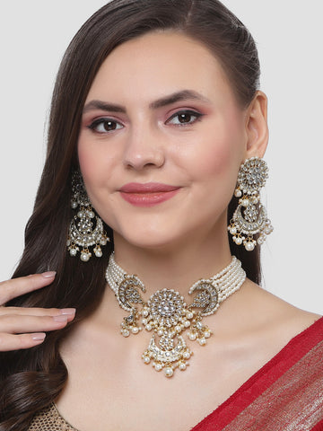 Karatcart Gold Plated Pearl Beaded Kundan Choker Necklace Set for Women