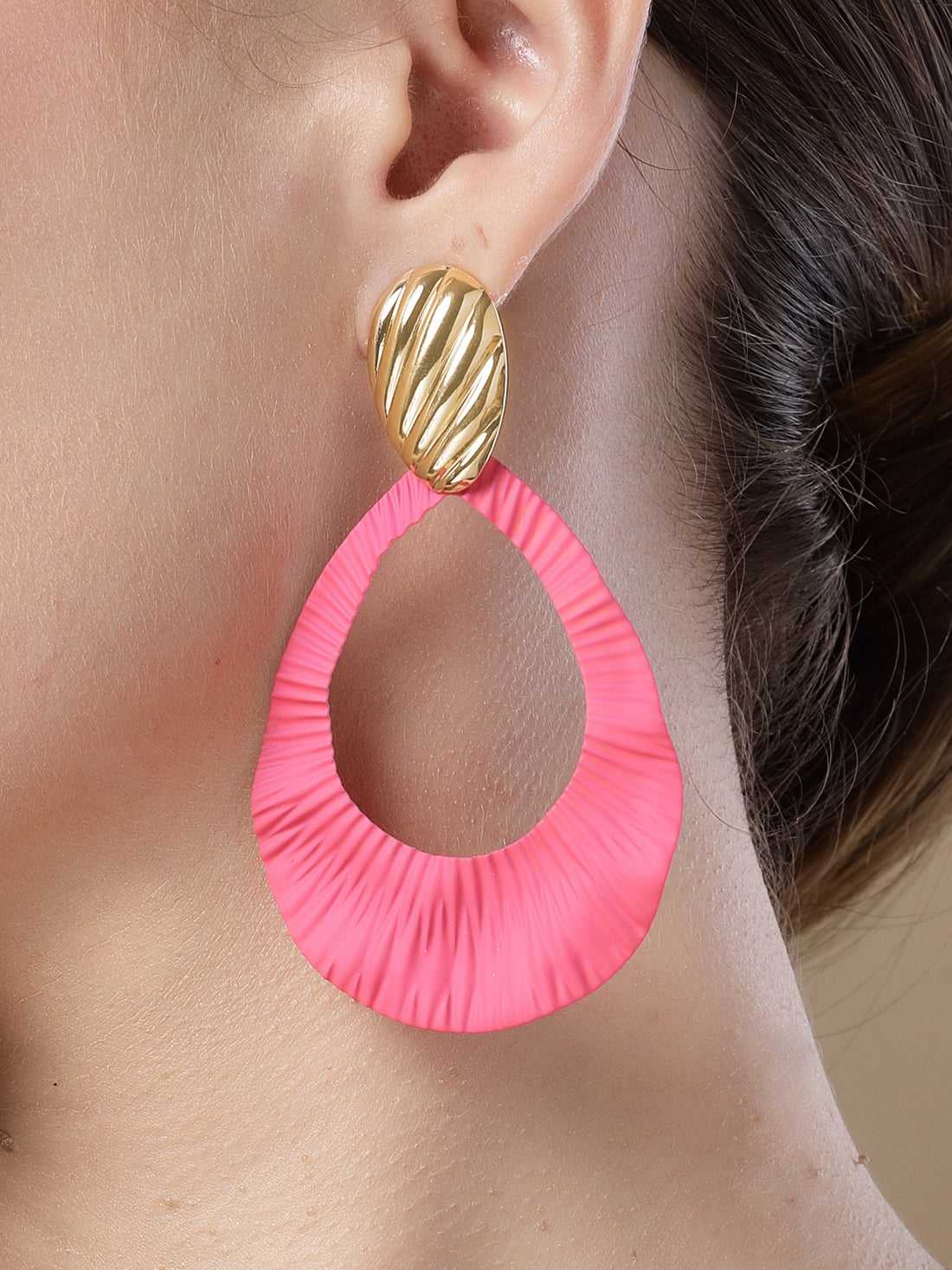 Bohey by KARATCART Pink Textured Contemporary Drop Shape Earrings for Women