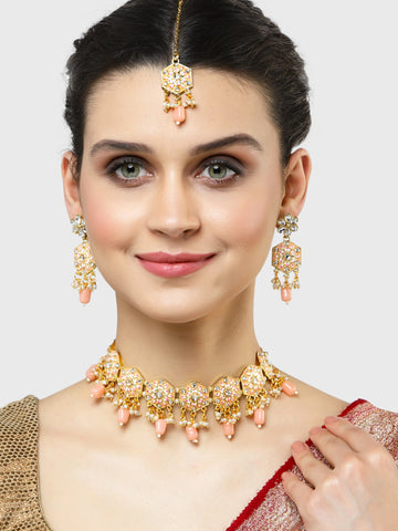 Karatcart Women Gold Plated Peach Meena And Tumble Studded Kundan Necklace Set