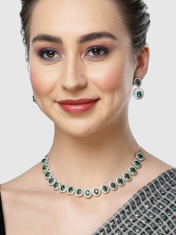 Karatcart Silver Tone Green Cubic Zirconia Studded Necklace Set for Women