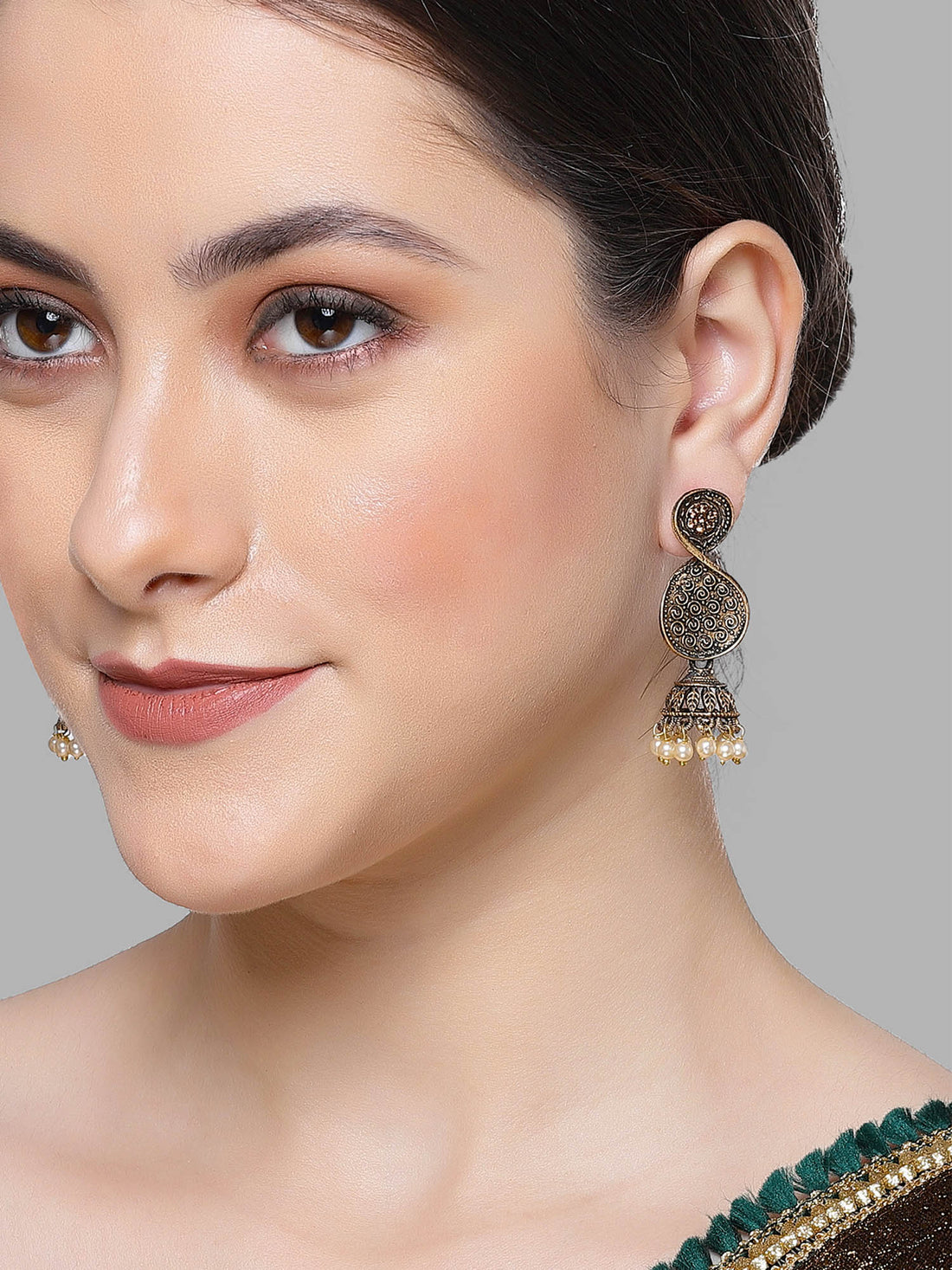 Karatcart Antique Gold Plated Dangler Earrings for Women