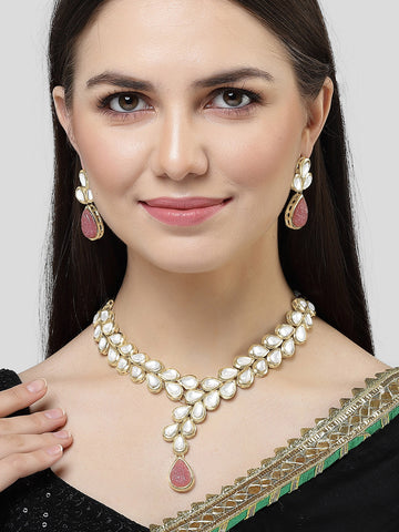 Karatcart Gold Plated Pink Drop Shape Carved Stone and Kundan Studded Necklace Set