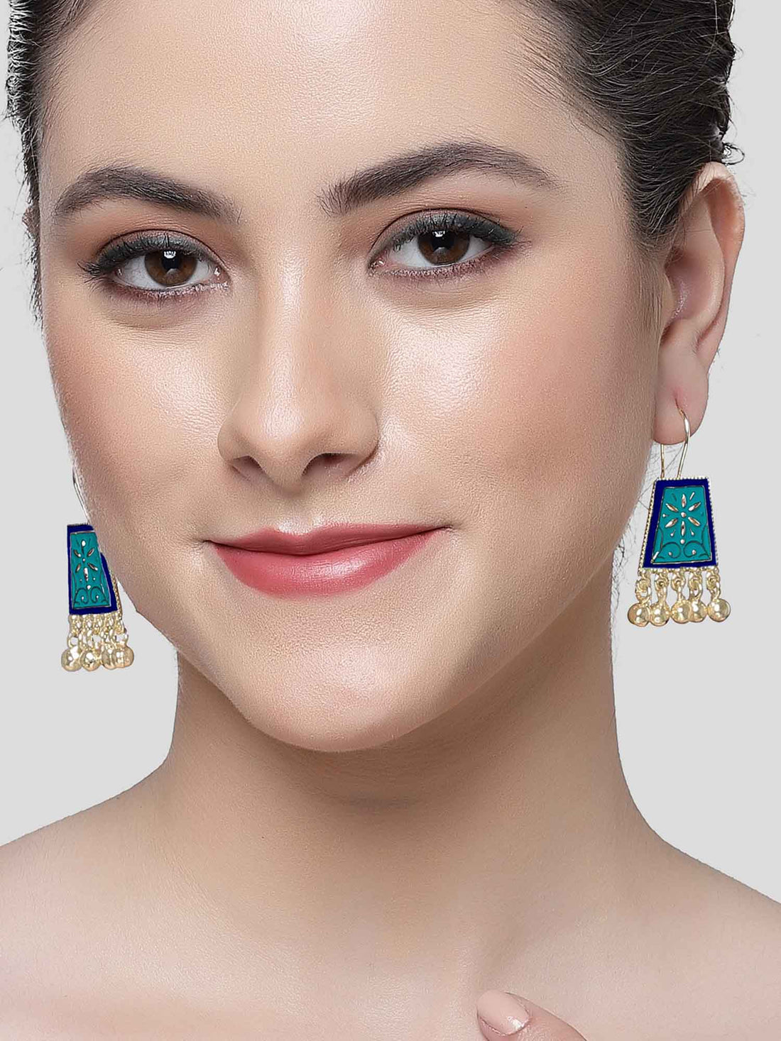 Karatcart Gold Plated Blue and Light Blue Meena Drop Earring for Women