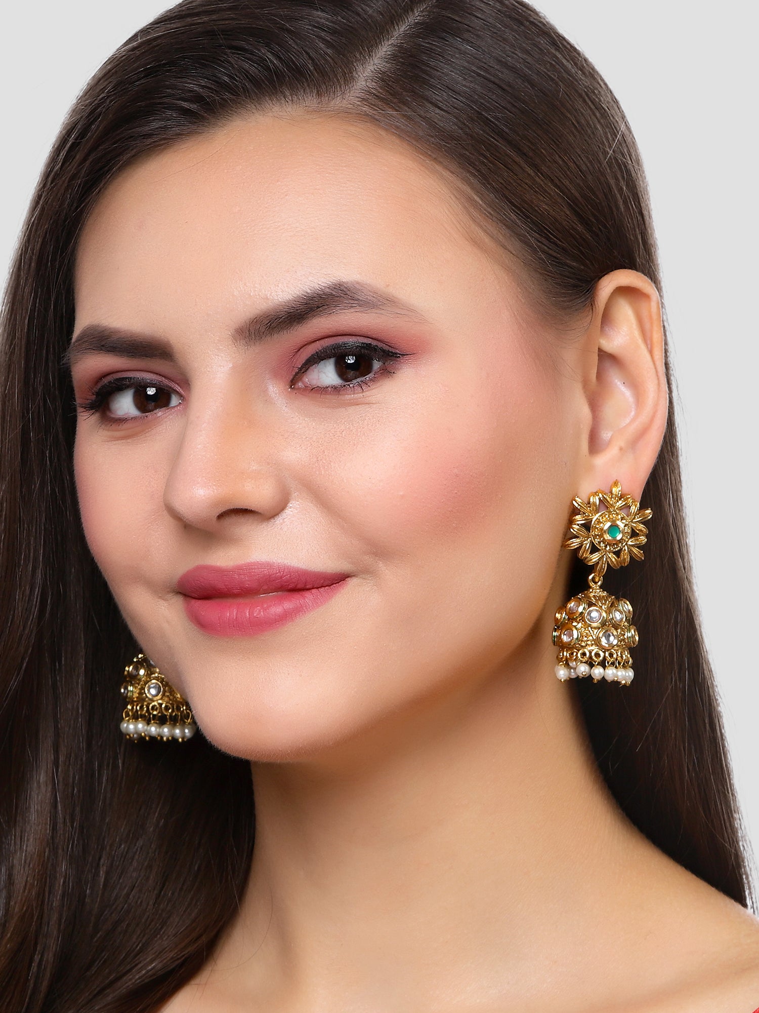 Karatcart Gold Plated Green Floral Polki Kundan Studded Jhumki Earrings for Women - Image 1