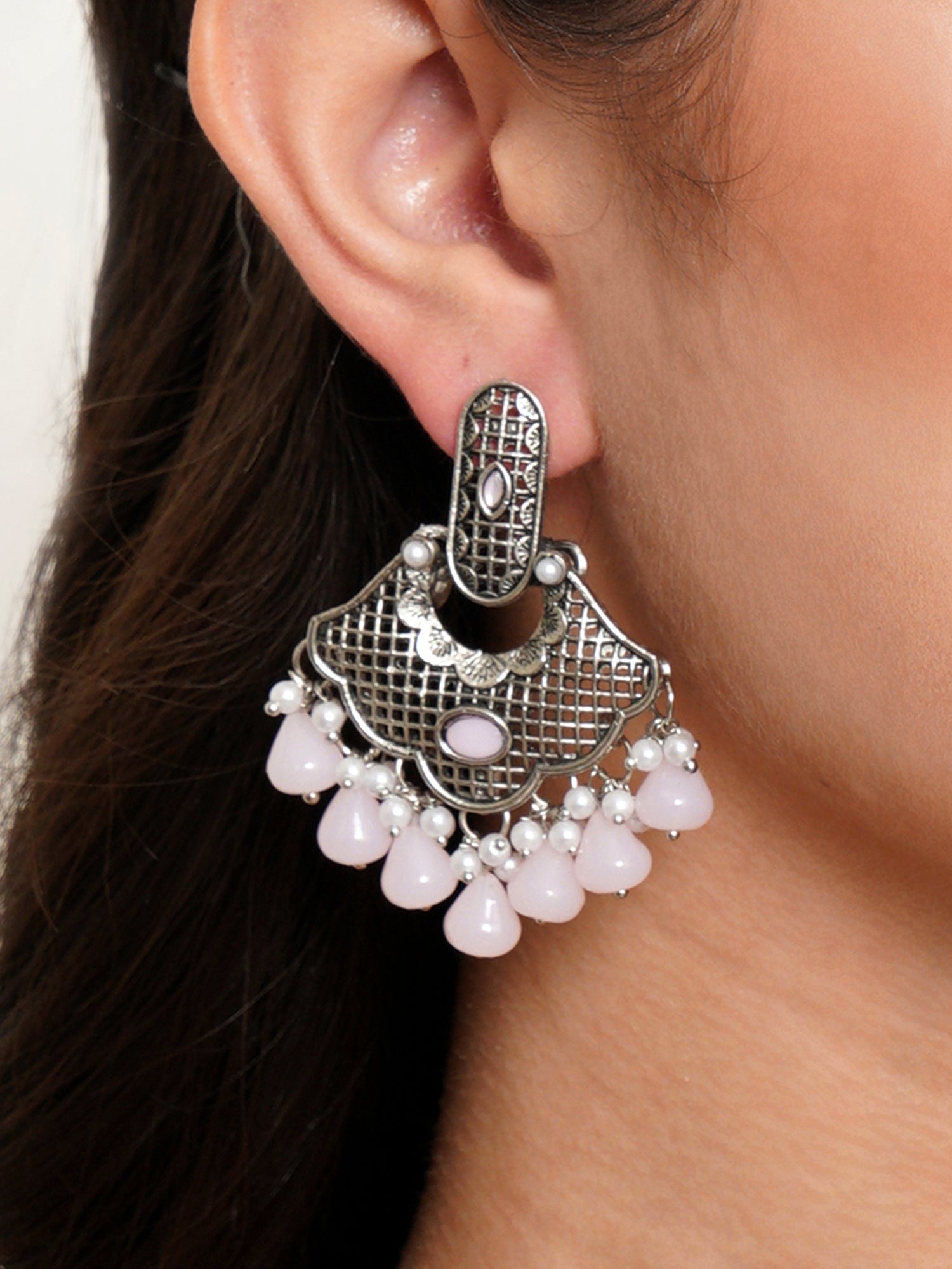 Karatcart Oxidised Silver Pink Monalisa Stone and Pearl Studded Dangler Earrings for Women - Image 1