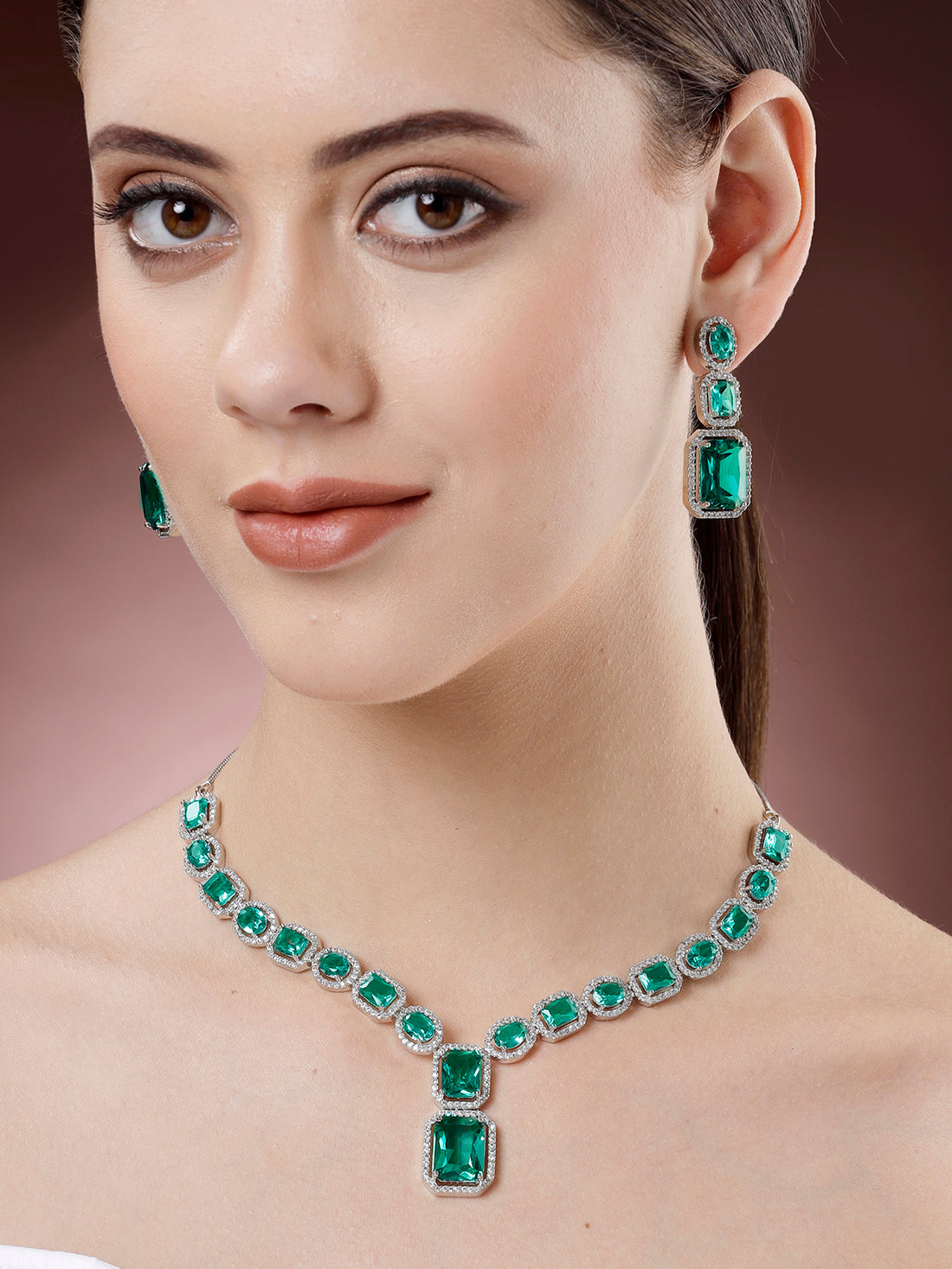 Karatcart Silver Tone Teal Cubic Zirconia Studded Necklace Set for Women