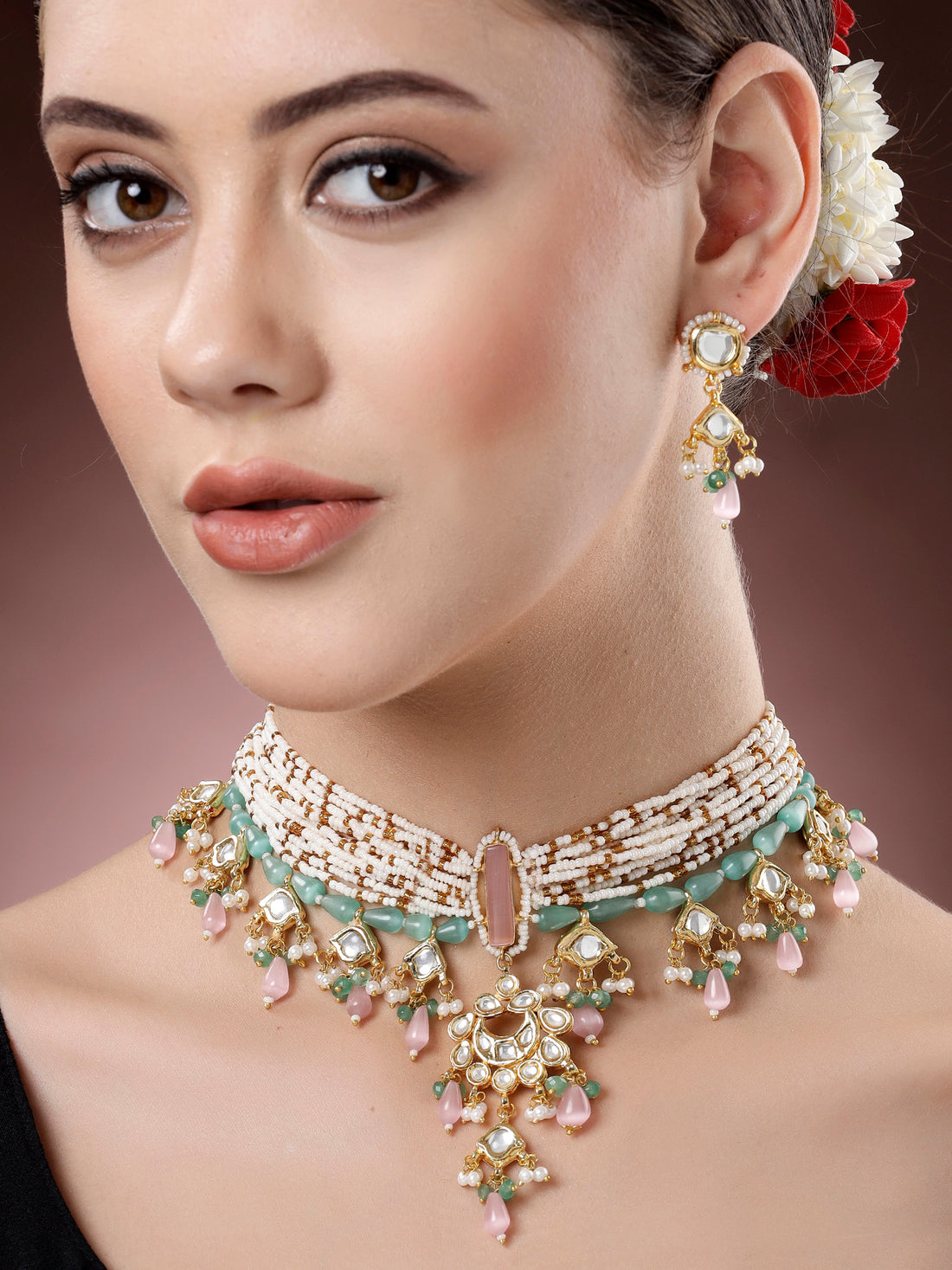 Karatcart Pink and Light Green Drops Studded Polki Kundan White Beaded Choker Necklace Set