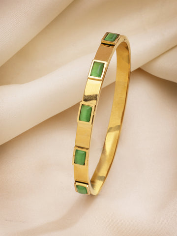 Bohey by KARATCART Gold-Plated Green Cubic Zirconia Studded Bangle-Style Bracelet for Women