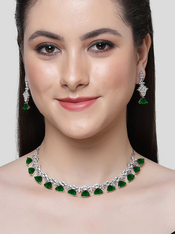 Karatcart Silver Tone Green Triangular Shape Cubic Zirconia Necklace Set for Women