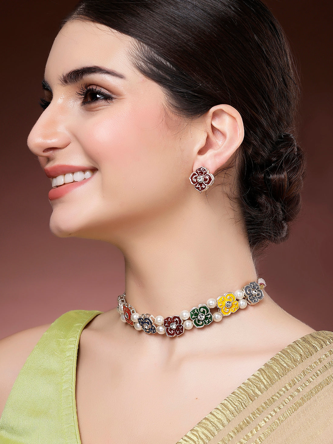 Karatcart Ethnic Multicolor Kundan Choker Necklace Set for Women