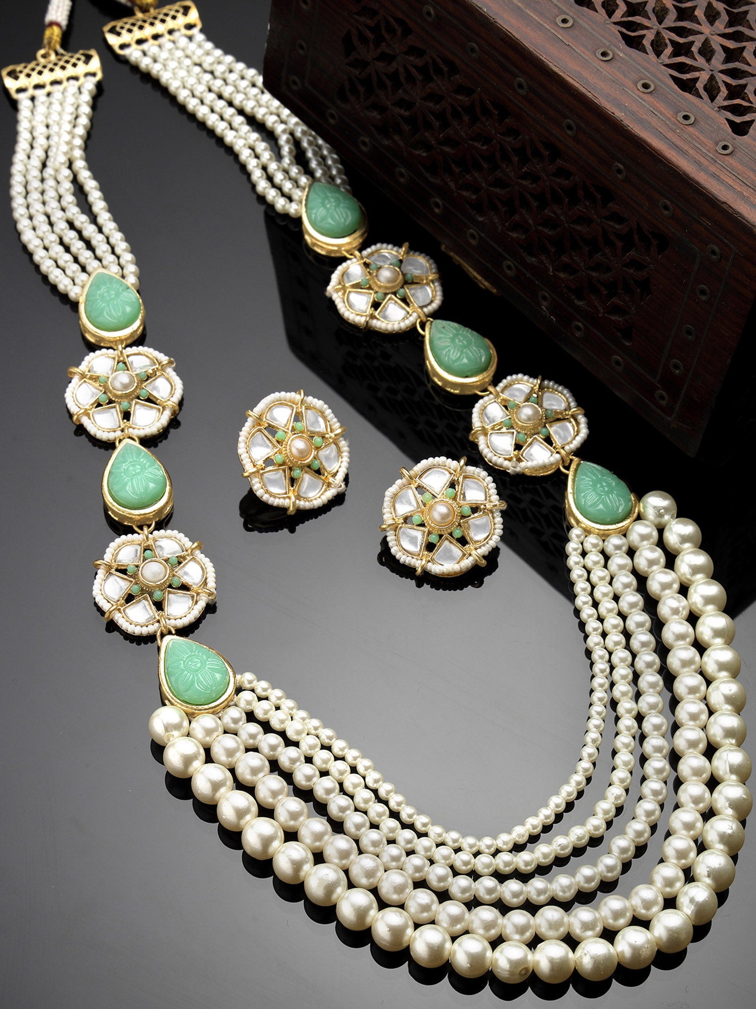 Karatcart Pearl Beaded Light Green Carved Stone Kundan Rani Haar Necklace Set for Women - Image 1