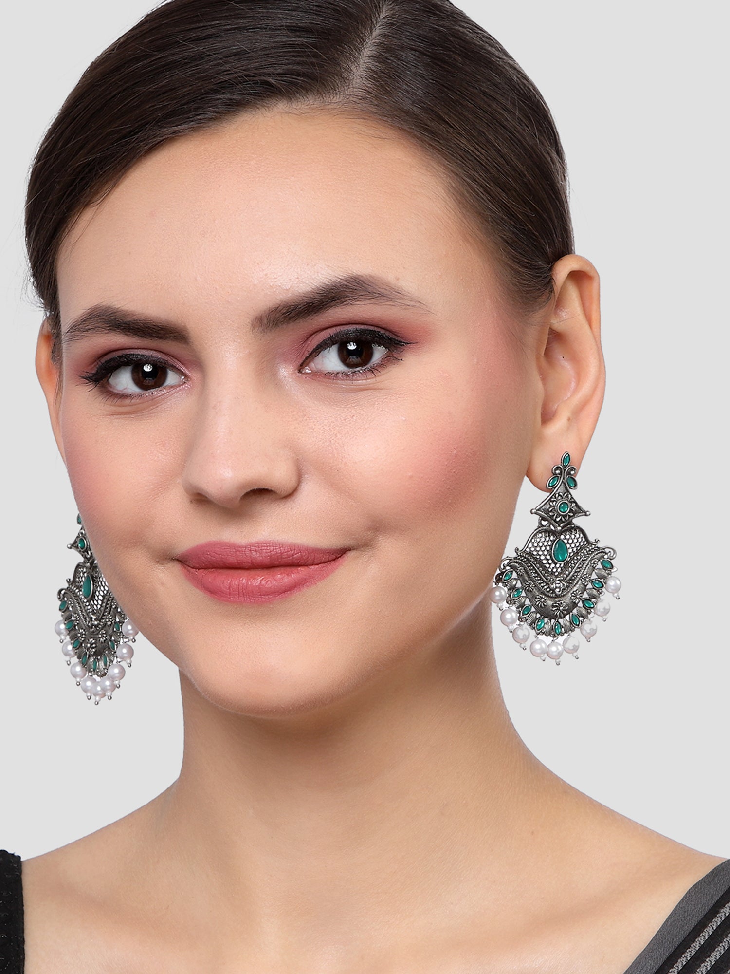 Karatcart Antique Silver Plated Green Monalisa Stone Studded Dangler Earrings for Women - Image 1