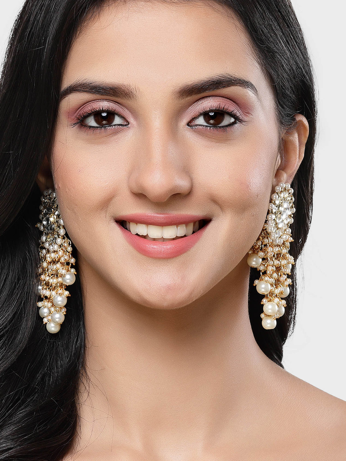 Karatcart Gold Plated Floral Design Pearl and Kundan Drop Earring for Women