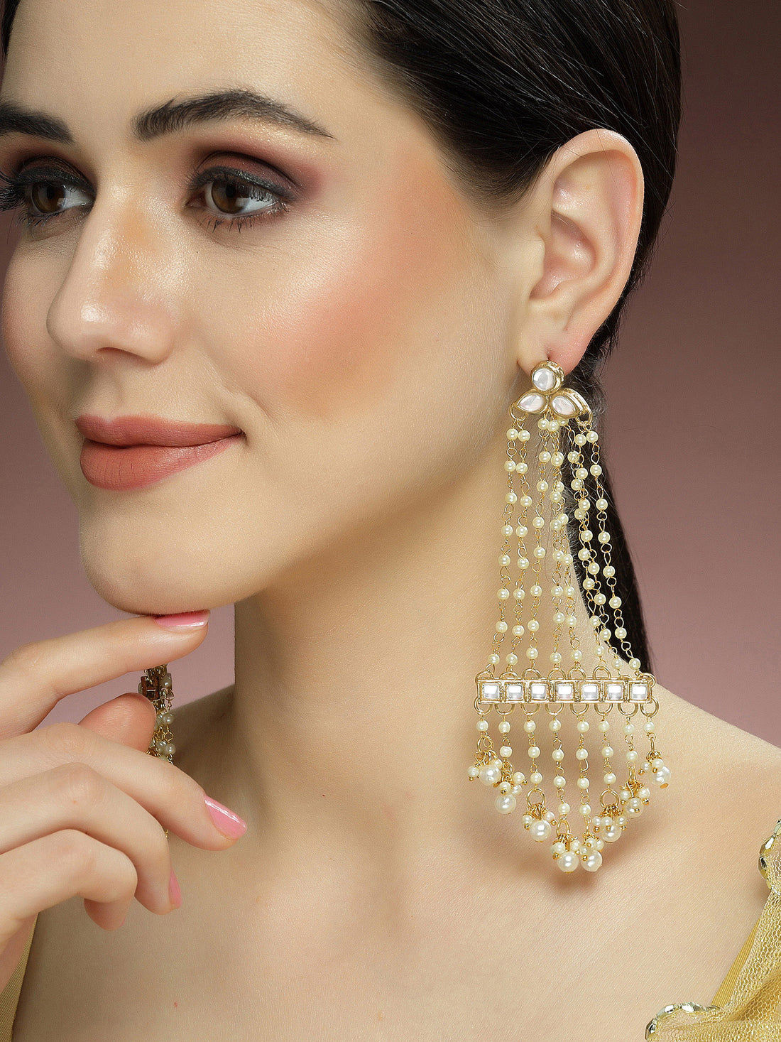 Karatcart Gold Plated Pearl Chain Kundan Drop Earrings for Women