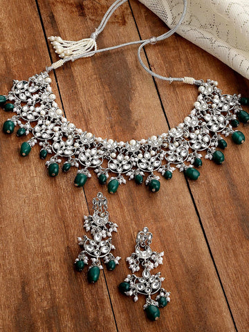 Silver-Plated Green Beaded Kundan Studded Jewellery Set