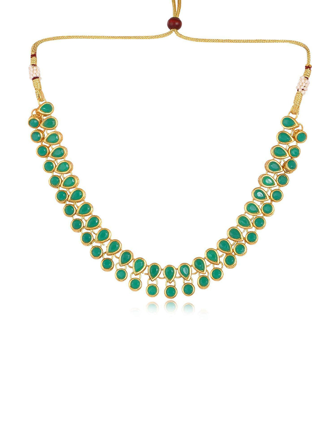 Karatcart Kundan Necklace Set with Green Stone