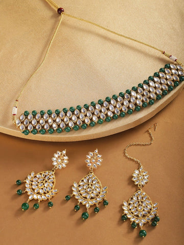 Karatcart Kundan Choker Necklace Set