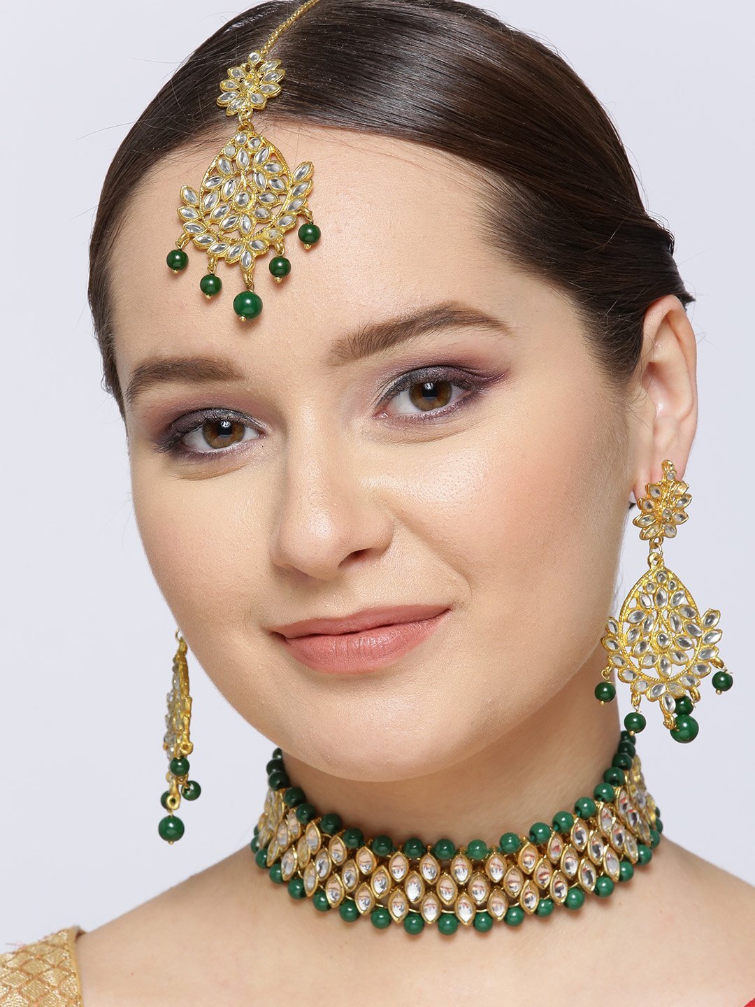 Karatcart Kundan Choker Necklace Set