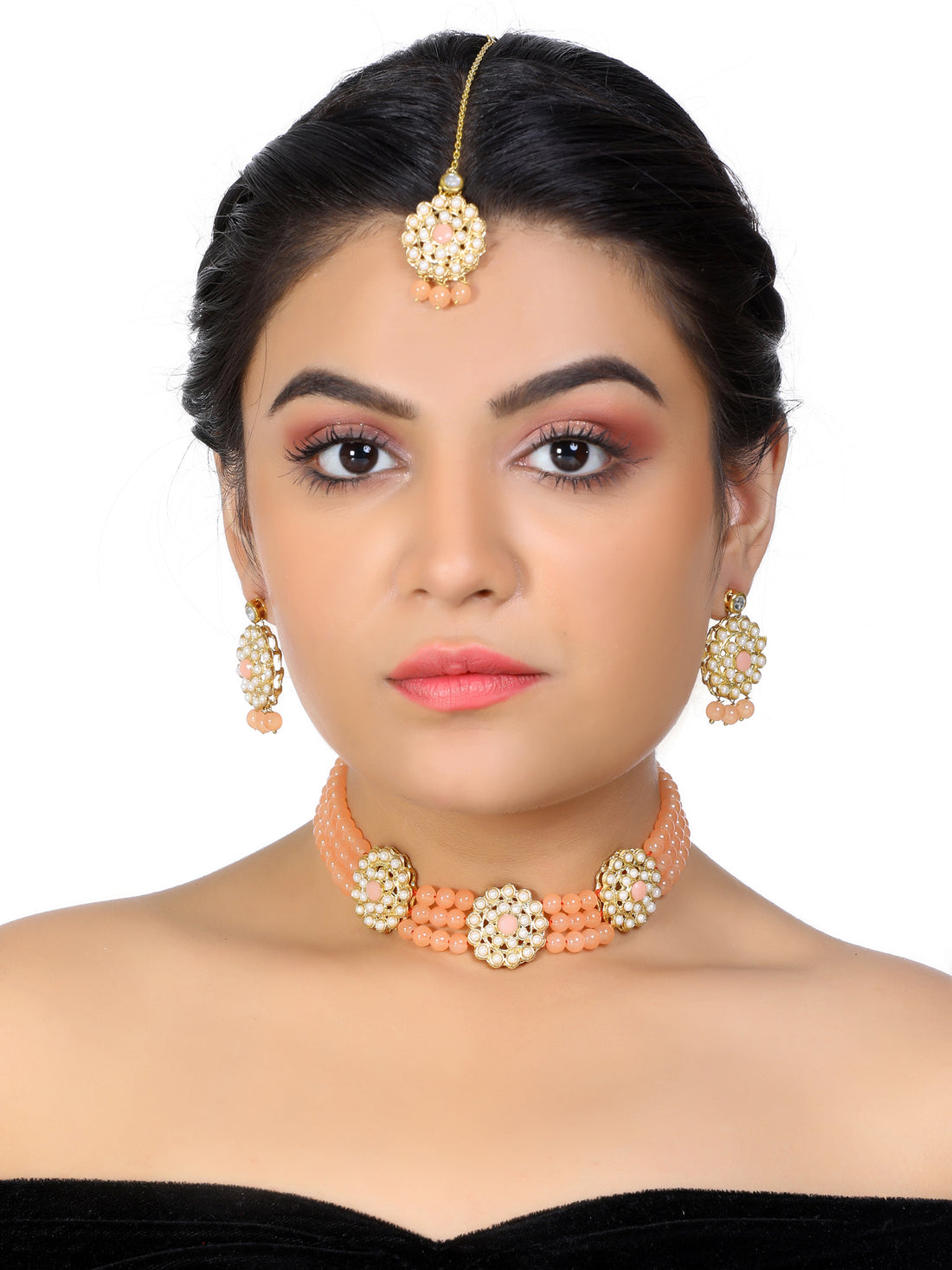 Kundan Peach Beaded Choker Necklace Set