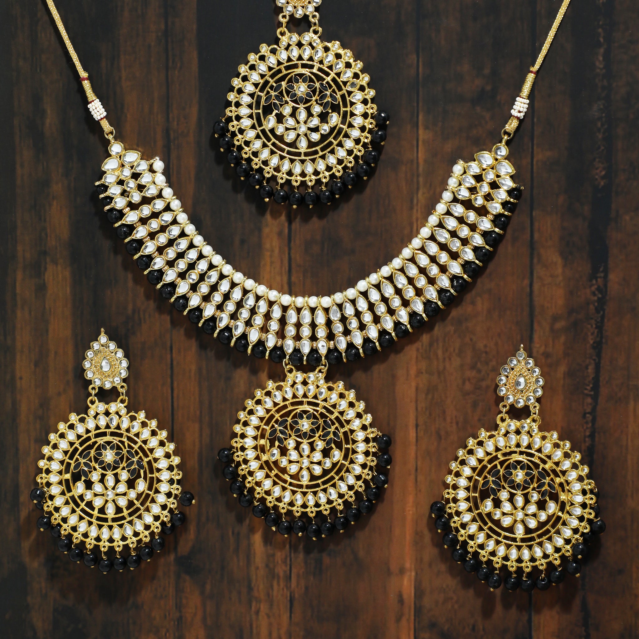 Kundan Gold and Black Necklace Set