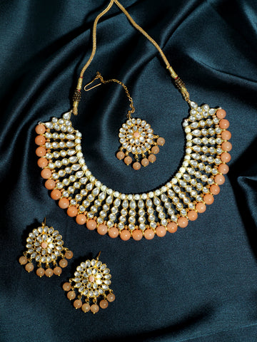 Kundan Peach Choker Necklace Set