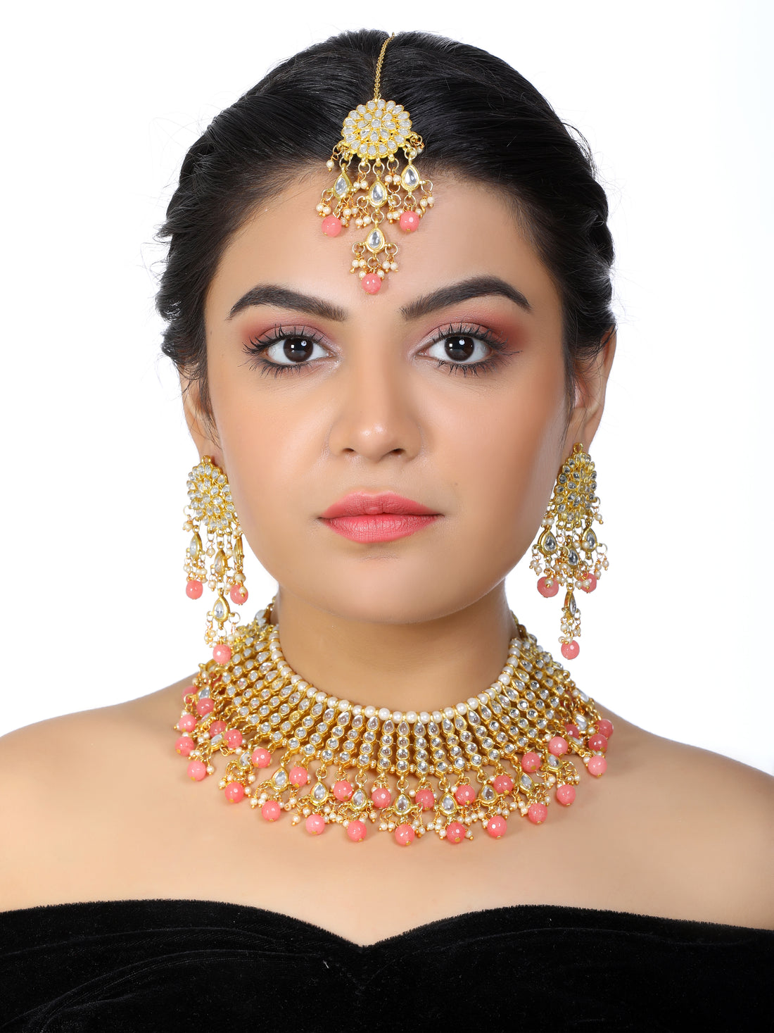 Kundan Peach Stones Choker Necklace Set