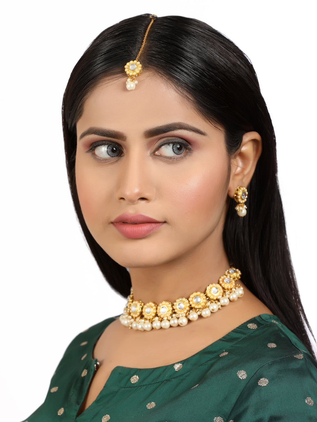 Kundan White Tassel Pearl Beads Choker Necklace Set