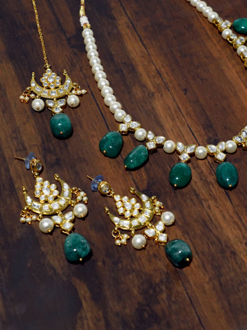 Green Stones and White Pearl Kundan Necklace Set