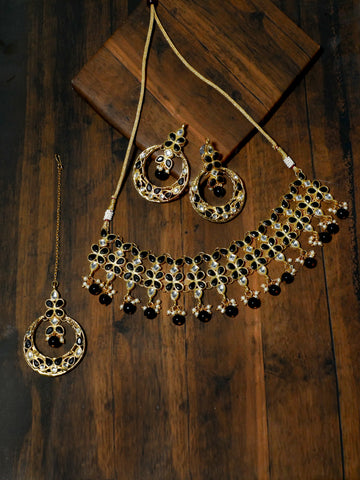 Black Stones Studded Kundan Choker Necklace Set